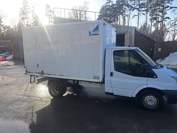 2013 Ford Transit, белый, 835000 рублей - вид 2