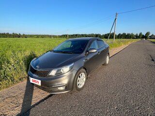 2015 Kia Rio III Рестайлинг, серый, 1200000 рублей, вид 5