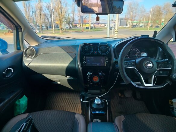 2019 Nissan Note e-Power II Рестайлинг, синий, 1500000 рублей - вид 8