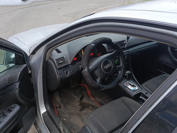 2002 Audi A4 II (B6), серебристый, 620000 рублей - вид 8