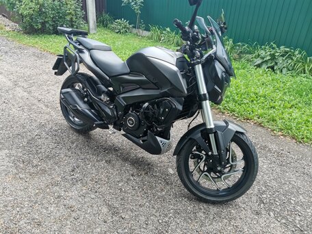 2023 Bajaj Dominar 400, чёрный, 360000 рублей, вид 4