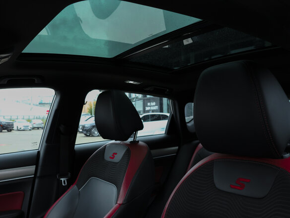 2020 Geely Coolray I, серый, 1630000 рублей - вид 22