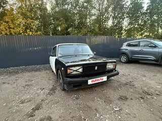 1982 Lada (ВАЗ) 2105, белый, 76000 рублей, вид 1