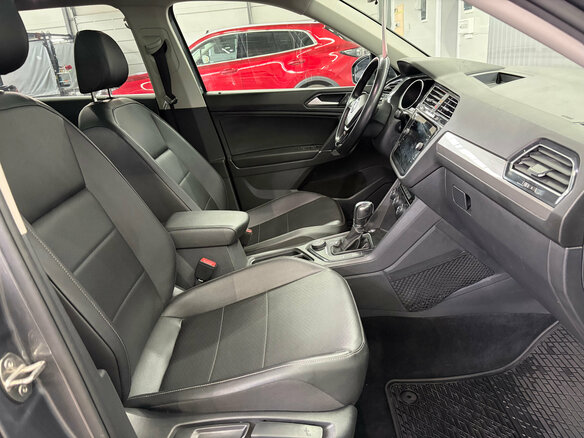 2018 Volkswagen Tiguan Allspace II, серый - вид 15