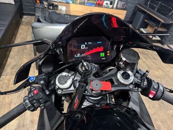 2021 BMW S 1000 RR, чёрный, 1650000 рублей - вид 6