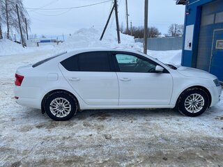 2013 Skoda Octavia III (A7), белый, 750000 рублей, вид 2