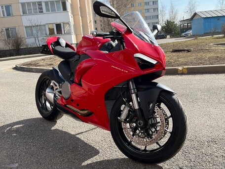 2021 Ducati Panigale V2, красный, 1350000 рублей, вид 1