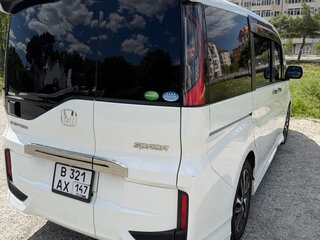 2015 Honda Stepwgn Spada V, белый, 1900000 рублей, вид 5
