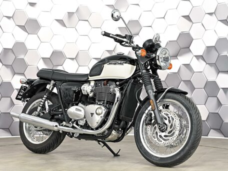 2026 Triumph Bonneville T120, чёрный, 1750000 рублей, вид 1