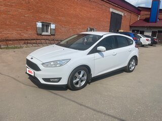 2017 Ford Focus III Рестайлинг, белый, 1500000 рублей, вид 1