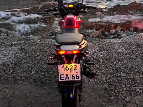 2021 Bajaj Pulsar NS 125, красный, 110000 рублей, вид 3