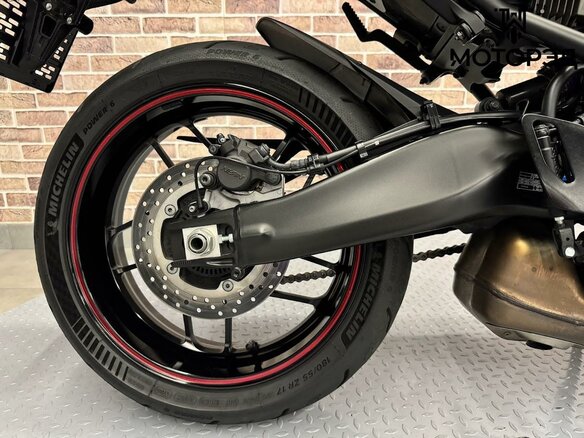 2022 Yamaha XSR900, чёрный - вид 14