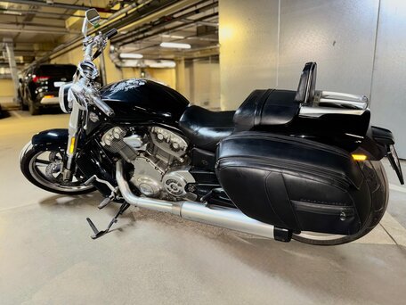 2009 Harley-Davidson V-Rod, чёрный, 1700000 рублей, вид 4