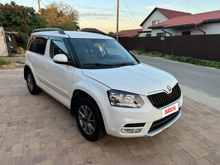 2016 Skoda Yeti I Рестайлинг, белый, 1075000 рублей, вид 5