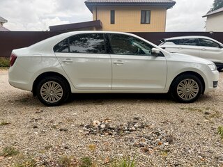 2018 Skoda Rapid I Рестайлинг, белый, 1235000 рублей, вид 5
