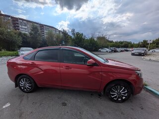 2017 Lada (ВАЗ) Vesta I, красный, 700000 рублей, вид 4