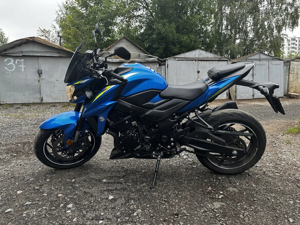 2020 Suzuki GSX-S 750, синий - вид 5