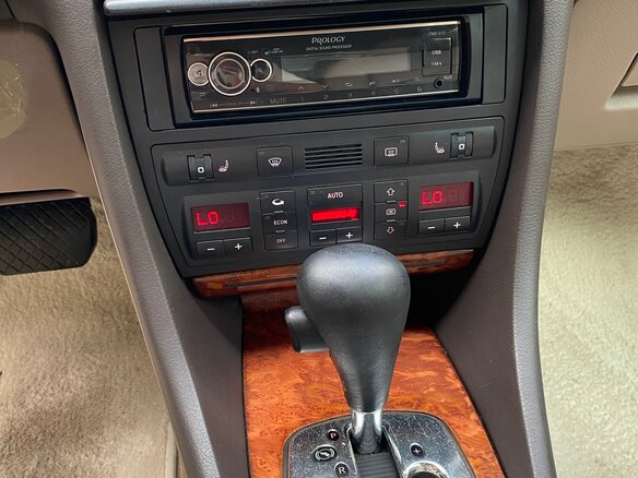 1998 Audi A6 II (C5), синий - вид 12