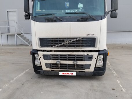 2005 Volvo FH, белый, 3500000 рублей, вид 4