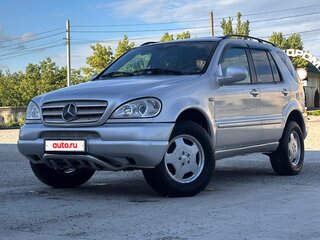 1999 Mercedes-Benz M-Класс 320 I (W163), серебристый, 630000 рублей, вид 1