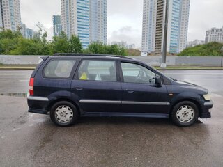 2000 Mitsubishi Space Wagon III, синий, 338000 рублей, вид 5