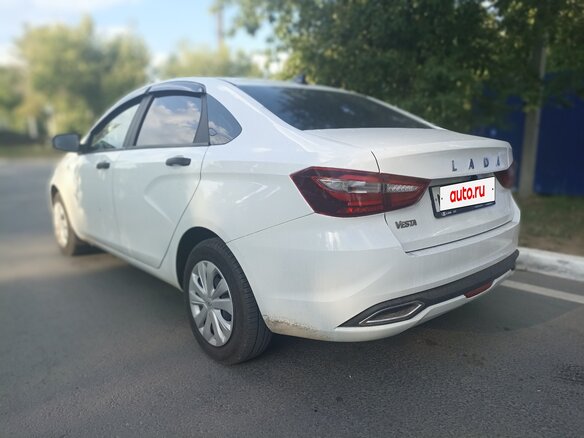 2024 Lada (ВАЗ) Vesta I Рестайлинг (NG), белый, 1620000 рублей - вид 5