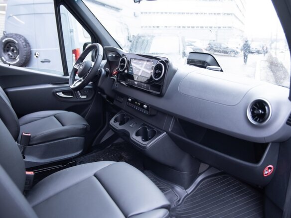 2024 Mercedes-Benz Sprinter, чёрный, 44600000 рублей - вид 29