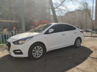 2019 Hyundai Solaris II, белый, 800000 рублей, вид 1
