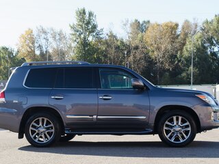 2013 Lexus LX 570 III Рестайлинг, серый, 5200000 рублей, вид 3