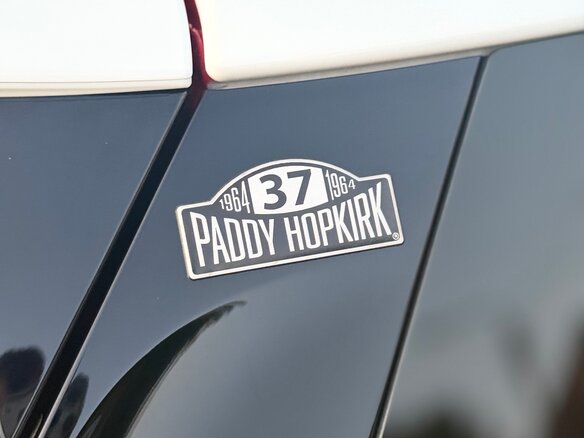 2020 Mini Hatch Cooper S III (F55/F56) Рестайлинг, красный - вид 20