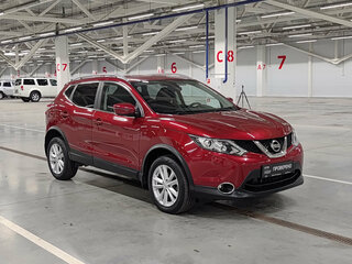 2017 Nissan Qashqai II, красный, 1530000 рублей, вид 3
