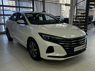 2024 Changan Eado Plus I, белый, 2489900 рублей, вид 3