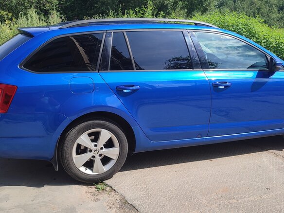 2015 Skoda Octavia III (A7), синий, 1400000 рублей - вид 5