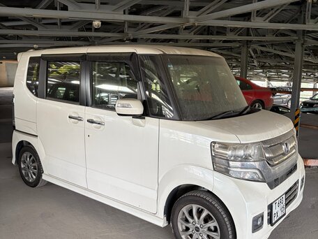 2017 Honda N-BOX I Рестайлинг, белый, 895000 рублей, вид 2