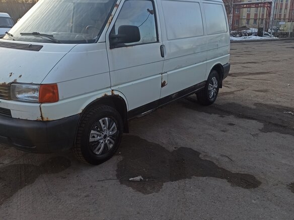 2000 Volkswagen Transporter, белый, 450000 рублей - вид 8