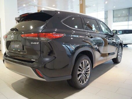 2026 Toyota Highlander IV (XU70), чёрный, 5400000 рублей, вид 5