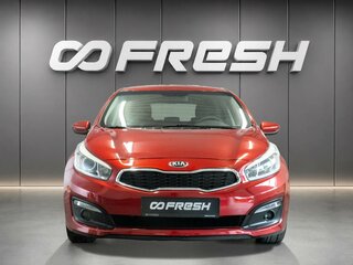 2016 Kia Ceed II Рестайлинг, красный, 960000 рублей, вид 3