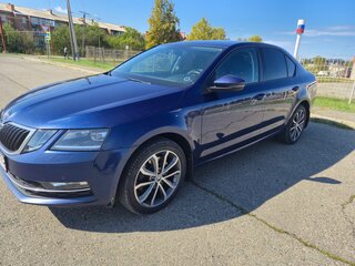 2017 Skoda Octavia III (A7) Рестайлинг, синий, 1890000 рублей, вид 2