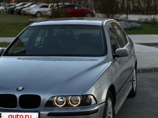 1997 BMW 5 серии 520i IV (E39), серебристый, 485000 рублей, вид 3