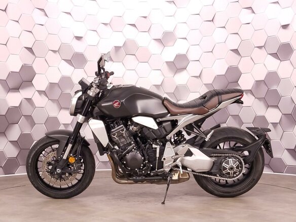 2021 Honda CB 1000R, серый - вид 3