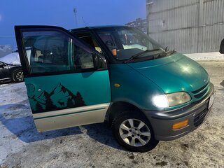 1999 Nissan Serena I (C23), зелёный, 350000 рублей, вид 3