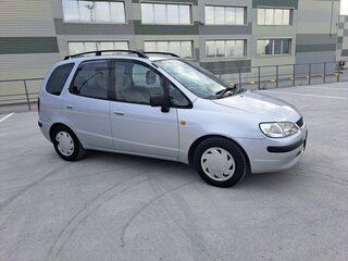 1998 Toyota Corolla Spacio I, серебристый, 400000 рублей, вид 3