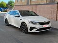 2019 Kia Optima IV Рестайлинг, белый, 2150000 рублей - вид 3
