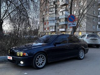 2001 BMW 5 серии 525i IV (E39) Рестайлинг, синий, 730000 рублей, вид 3