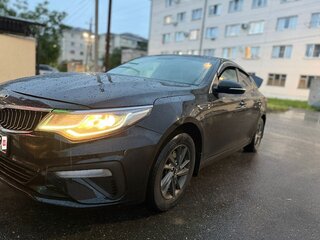 2019 Kia Optima IV Рестайлинг, чёрный, 1350000 рублей, вид 2