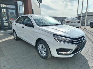 2026 Lada (ВАЗ) Vesta I Рестайлинг (NG), белый, 1581000 рублей, вид 3