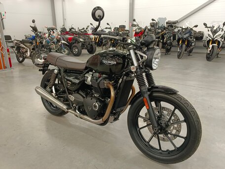 2023 Triumph Speed Twin, чёрный, 960000 рублей, вид 1
