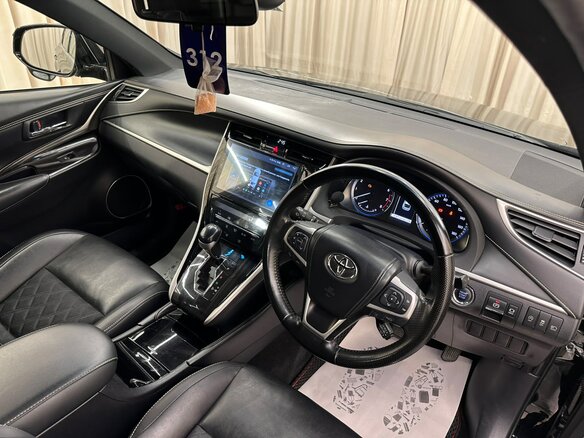 2019 Toyota Harrier III (XU60) Рестайлинг, чёрный, 2899900 рублей - вид 11
