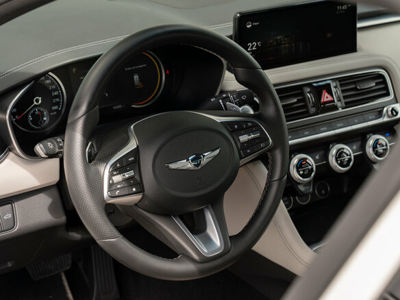 2022 Genesis G70 I Рестайлинг, белый, 4900000 рублей - вид 19