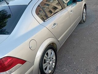 2012 Opel Astra H Рестайлинг, серебристый, 600000 рублей, вид 2